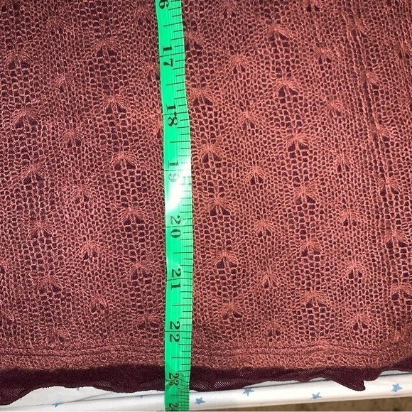 DKNY JEANS Rust Color V Neck Blouse size petite - Picture 9 of 9